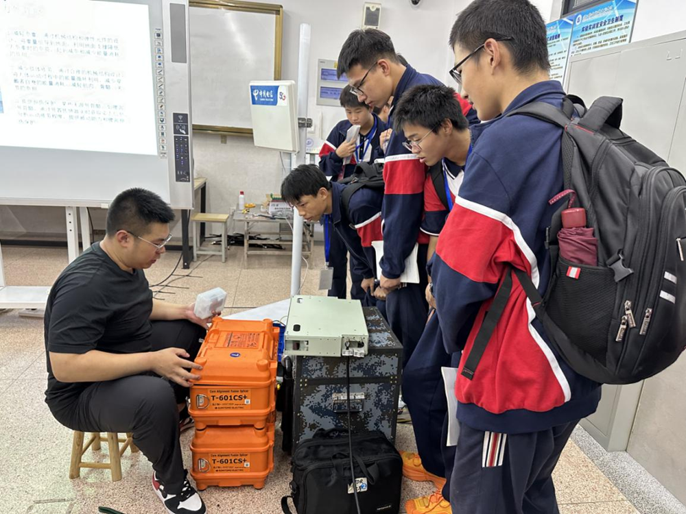 2ffc6ce892ab4c6780966eff35fad308.png 2ffc6ce892ab4c6780966eff35fad308.png