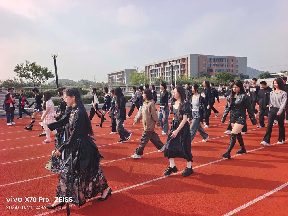 d2311246bcbd4ed2aefe792a166d03df.jpg d2311246bcbd4ed2aefe792a166d03df.jpg