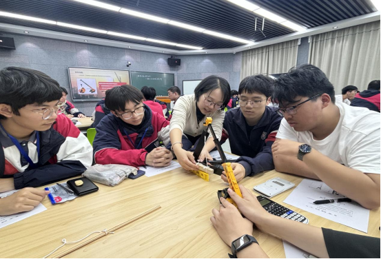 8a74d0fbfdd0467f9ce572188a62d8eb.png 8a74d0fbfdd0467f9ce572188a62d8eb.png