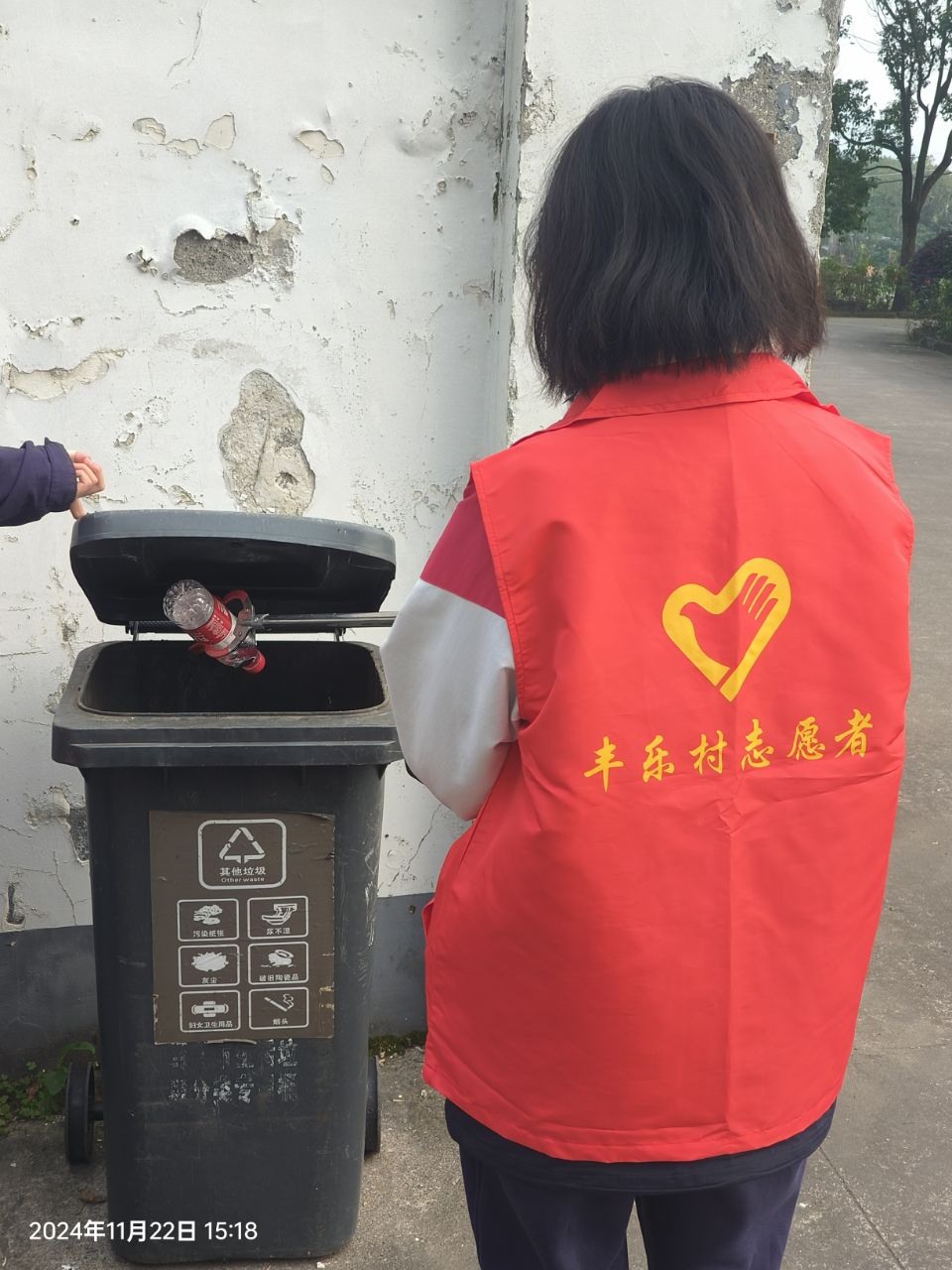 27216440018240de93546a76e9e1a892.jpg 27216440018240de93546a76e9e1a892.jpg