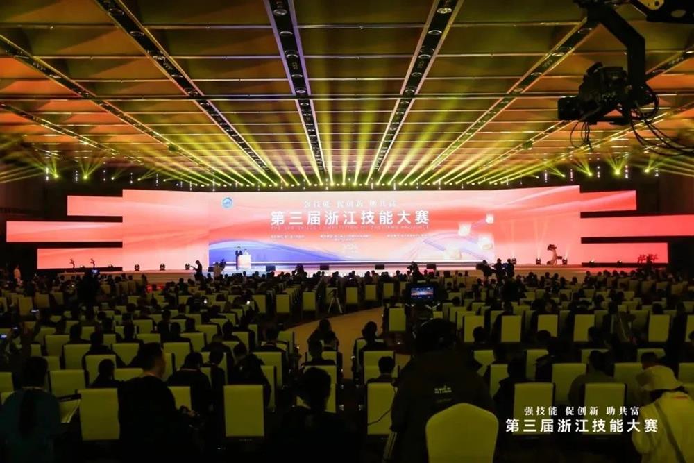 f1f29f91f13444db8b36acb112268b46.jpg f1f29f91f13444db8b36acb112268b46.jpg