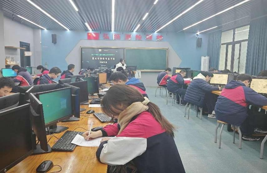 2bf1dcca46ae447a867d0a32531f08d7.png 2bf1dcca46ae447a867d0a32531f08d7.png