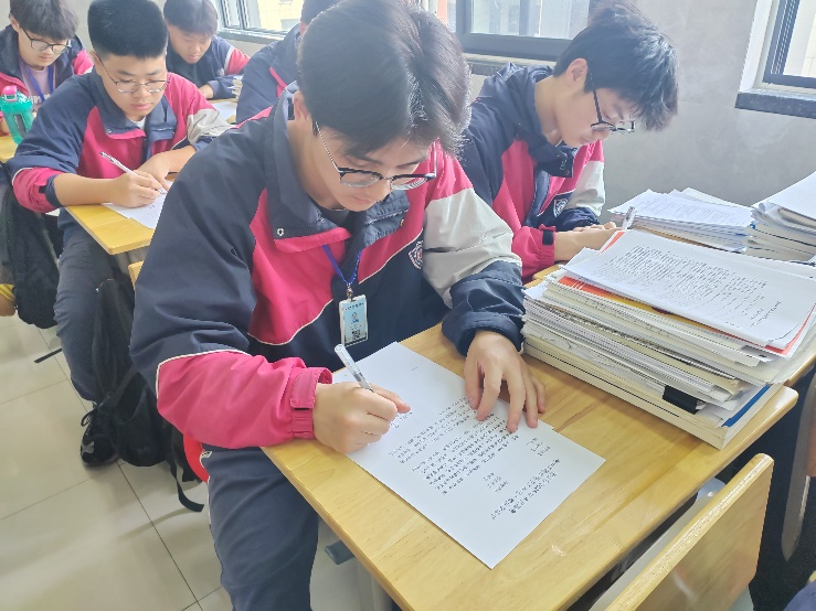 732ab772413d433e865ac01cba354f6a.png 732ab772413d433e865ac01cba354f6a.png